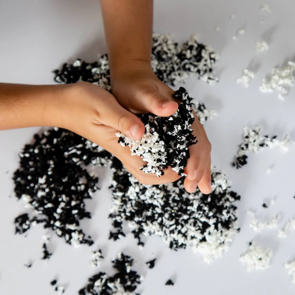 Best Pirce β Educational Insights Pluffle Twist Black 'n White Playfoam 𧨠- Image 3